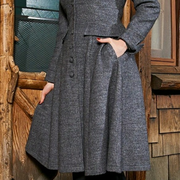 Tatyana Clothing Bettie Page Marshall coat NWT❤❣💞 - Picture 2 of 8